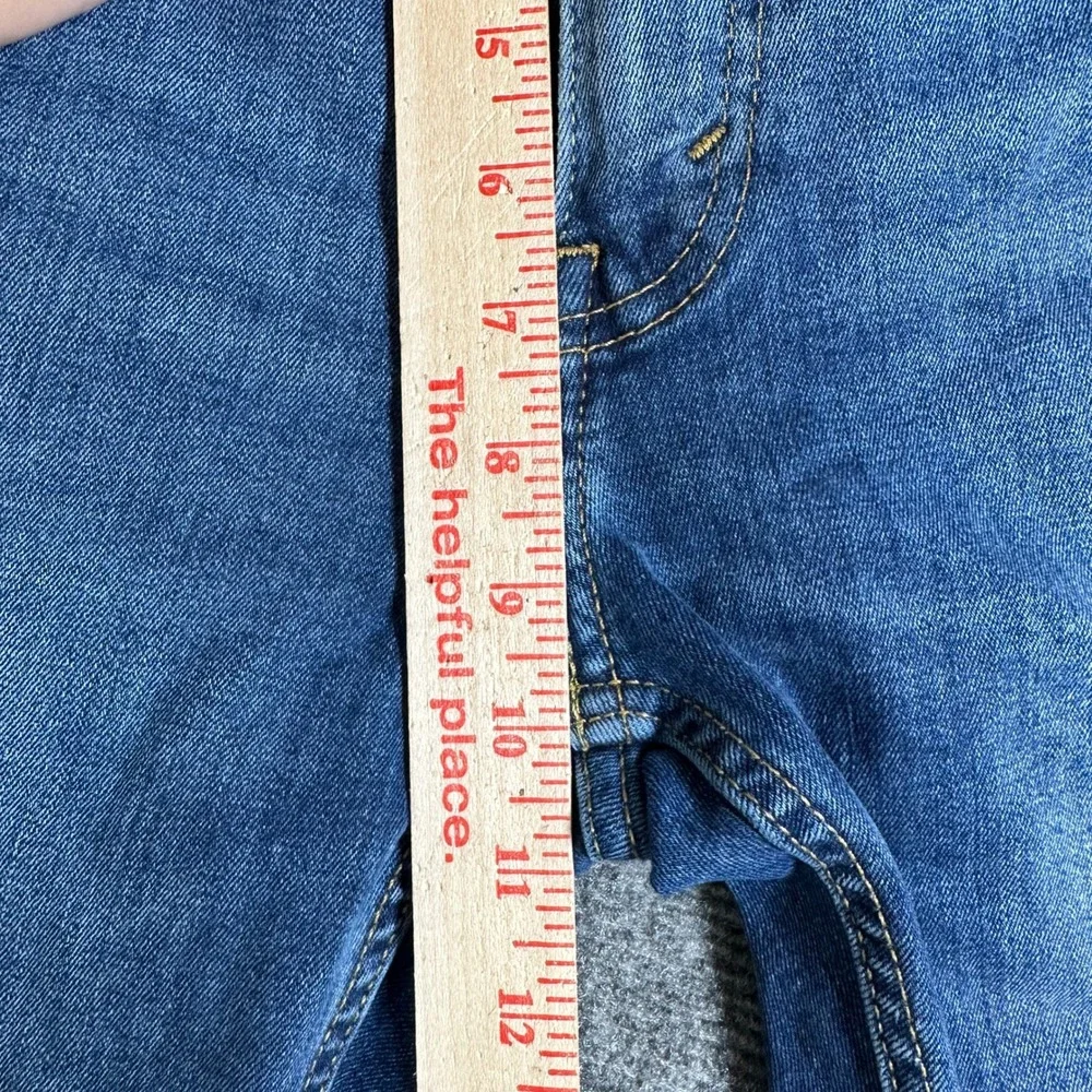 Levis 502 Regular Taper Jeans Mens 30x31 Medium Wash Blue WaterLess Denim